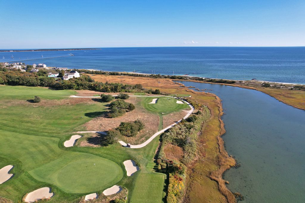 Hyannisport Club